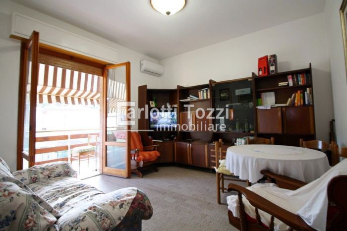 APPARTAMENTO INDIPENDENTE in VENDITA a GROSSETO - MARINA DI GROSSETO APPARTAMENTO INDIPENDENTE in VENDITA a GROSSETO - MARINA DI GROSSETO